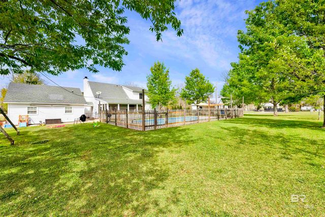 9750 County Road 24, Fairhope, AL 36532