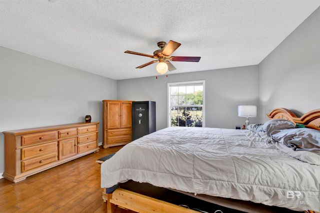 9750 County Road 24, Fairhope, AL 36532