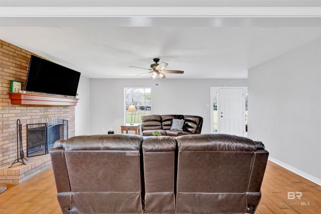 9750 County Road 24, Fairhope, AL 36532