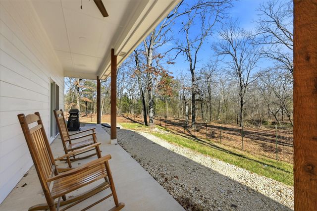 13866 Wilderness Way, Kingston, OK 73439