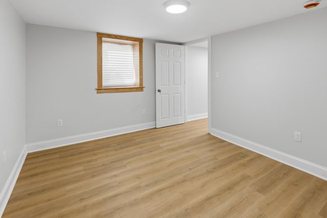 1560 Mckinley Street, Gary, IN 46404