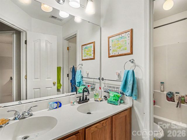 3422 Pasture View Court, Charlotte, NC 28269