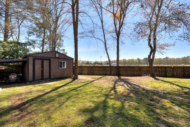 40 Flagstick Court, Sumter, SC 29154