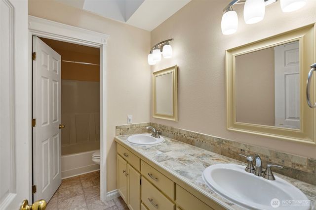 24810 Big Valley Road NE, Poulsbo, WA 98370