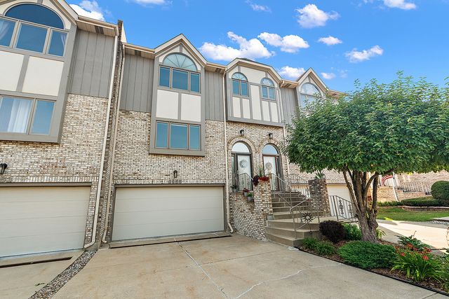 6955 Kingston Court, Tinley Park, IL 60477