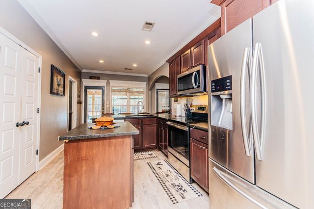 118 County Line Road, Hawkinsville, GA 31036