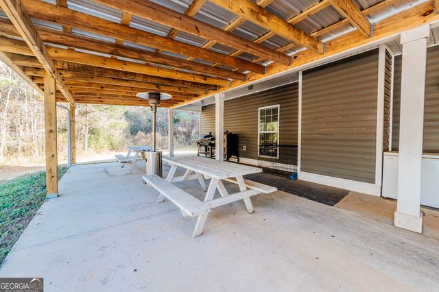 118 County Line Road, Hawkinsville, GA 31036