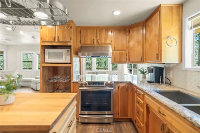 2205 Cypress Way, Pine Mountain Club, CA 93222