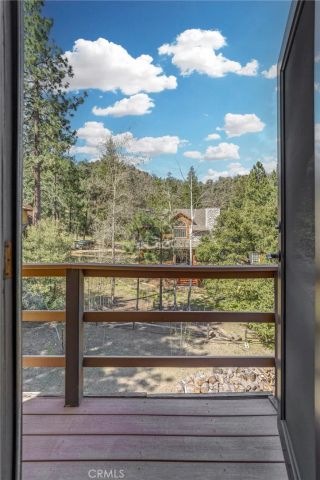 2205 Cypress Way, Pine Mountain Club, CA 93222