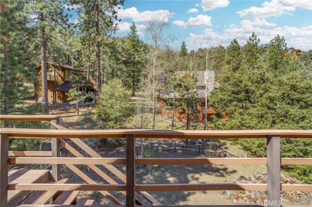2205 Cypress Way, Pine Mountain Club, CA 93222