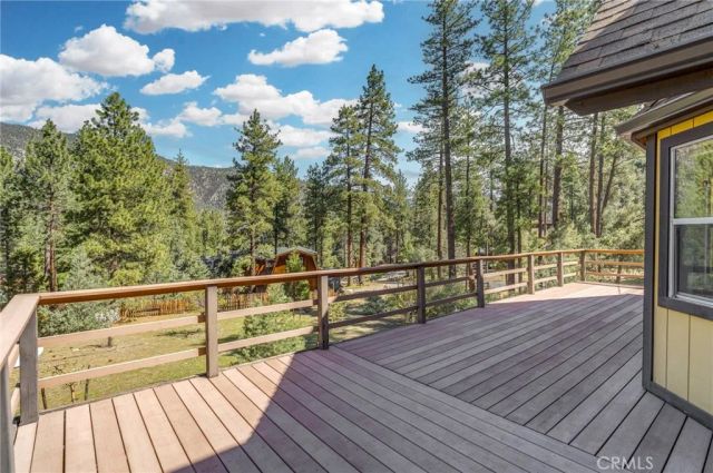2205 Cypress Way, Pine Mountain Club, CA 93222