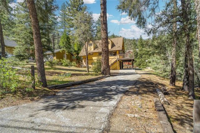 2205 Cypress Way, Pine Mountain Club, CA 93222
