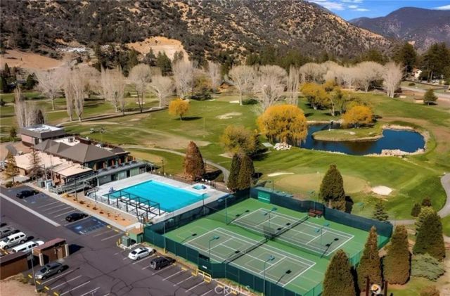 2205 Cypress Way, Pine Mountain Club, CA 93222