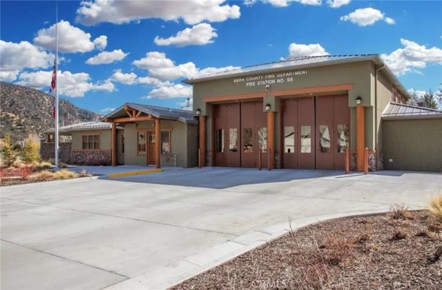 2205 Cypress Way, Pine Mountain Club, CA 93222