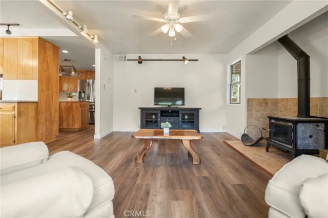 2205 Cypress Way, Pine Mountain Club, CA 93222