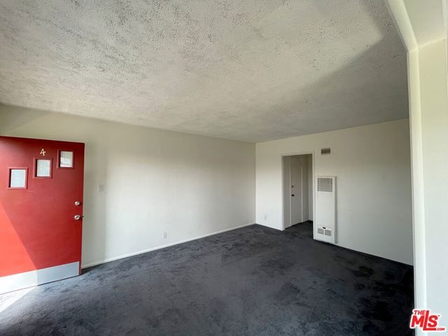 2986 Waverly Drive, Los Angeles, CA 90039