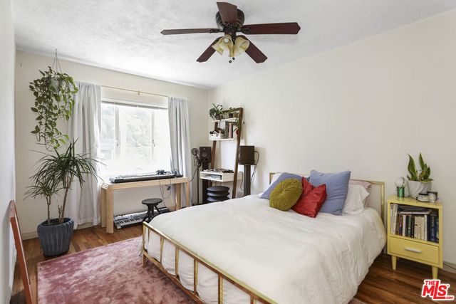2986 Waverly Drive, Los Angeles, CA 90039