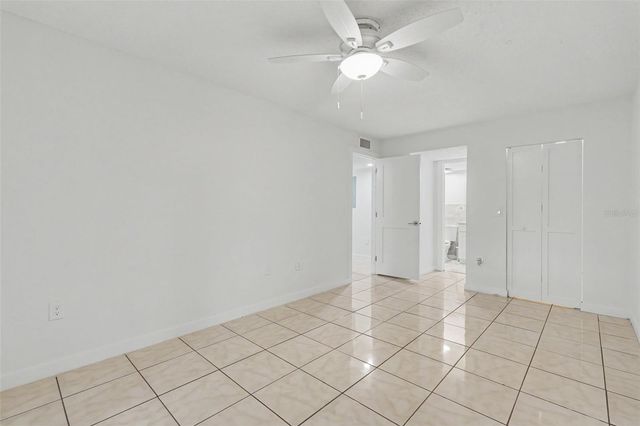 4805 ALT 19 114, Palm Harbor, FL 34683