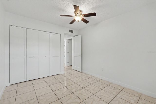 4805 ALT 19 114, Palm Harbor, FL 34683