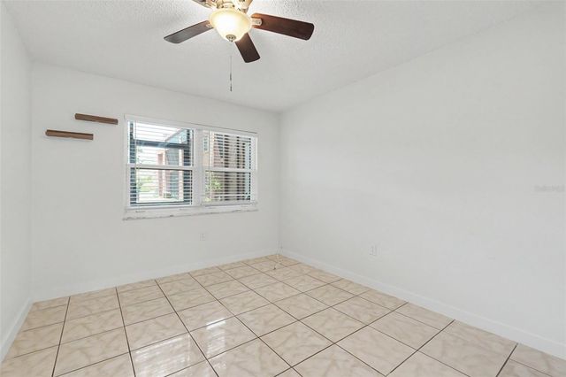 4805 ALT 19 114, Palm Harbor, FL 34683