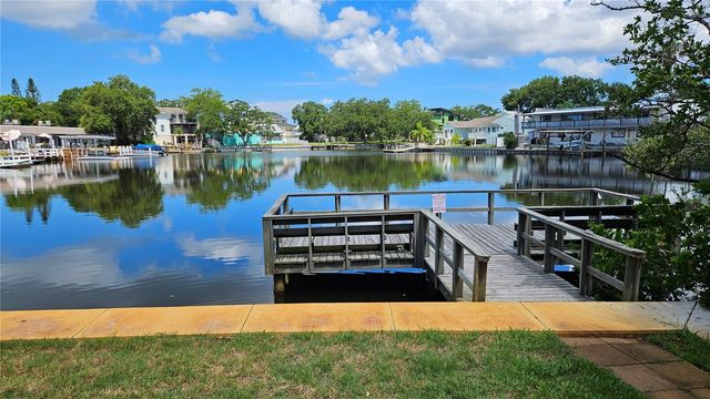 4805 ALT 19 114, Palm Harbor, FL 34683