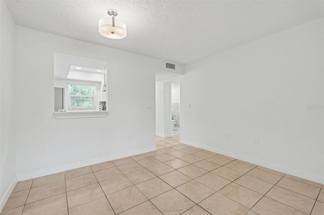 4805 ALT 19 114, Palm Harbor, FL 34683