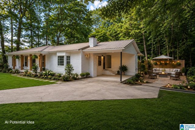 100 HELMS DRIVE, Chelsea, AL 35043