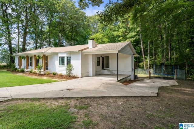 100 HELMS DRIVE, Chelsea, AL 35043