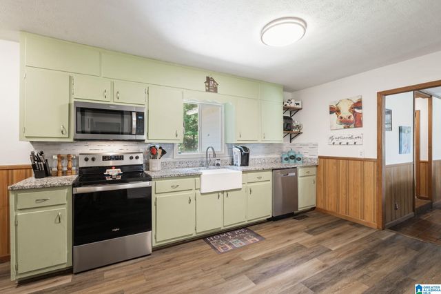 100 HELMS DRIVE, Chelsea, AL 35043