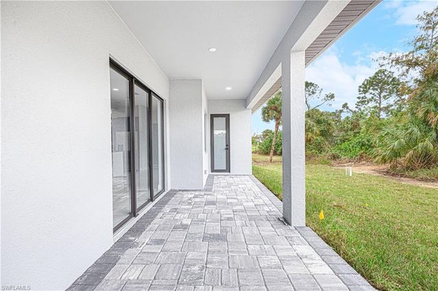 821 Atherton AVE, Lehigh Acres, FL 33971