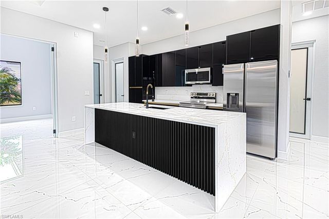 821 Atherton AVE, Lehigh Acres, FL 33971