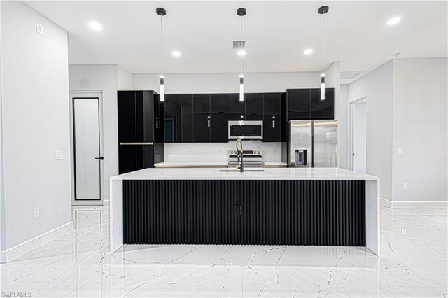 821 Atherton AVE, Lehigh Acres, FL 33971