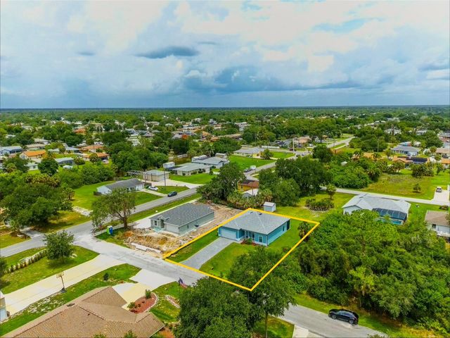 21434 DEKALS AVENUE, Port Charlotte, FL 33952