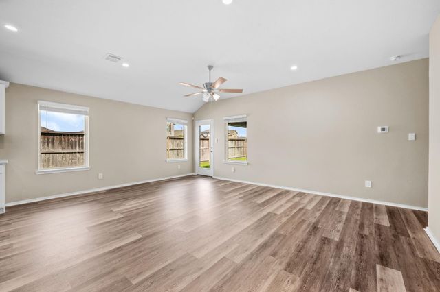 901 Brazos Trail, Dayton, TX 77535
