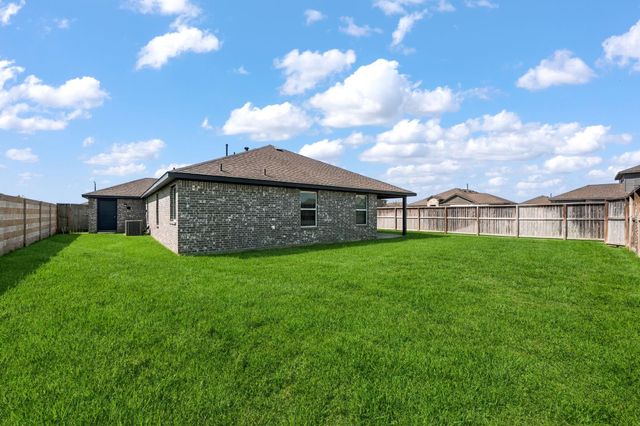 901 Brazos Trail, Dayton, TX 77535