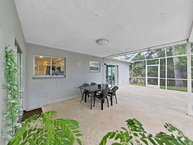 6996 122ND DRIVE, Largo, FL 33773