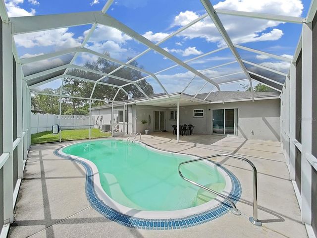 6996 122ND DRIVE, Largo, FL 33773