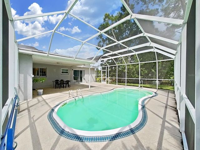 6996 122ND DRIVE, Largo, FL 33773