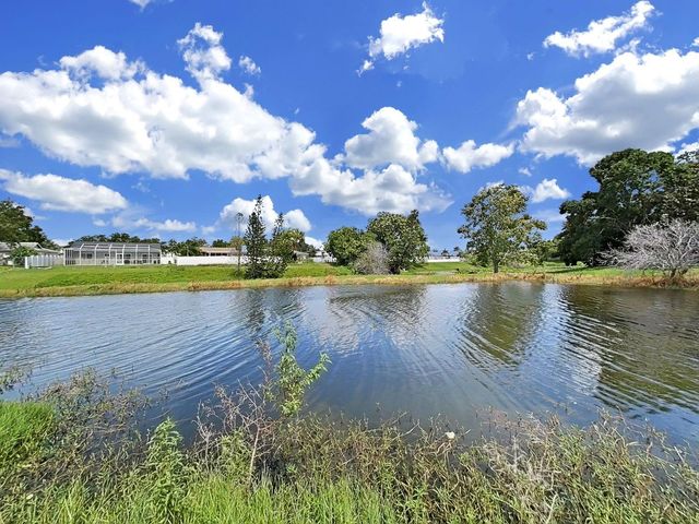 6996 122ND DRIVE, Largo, FL 33773