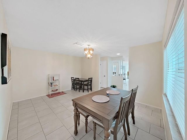6996 122ND DRIVE, Largo, FL 33773
