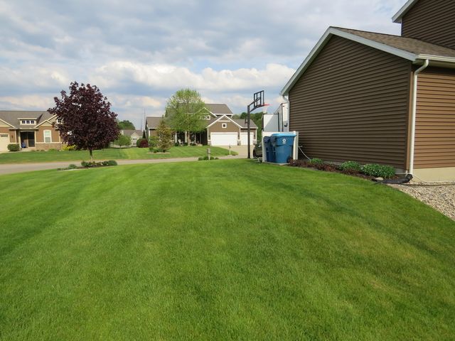 12961 Sweetbriar Drive, Grand Haven Twp, MI 49417