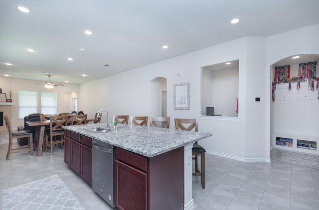 11603 Winthrop River Trail, Richmond, TX 77406