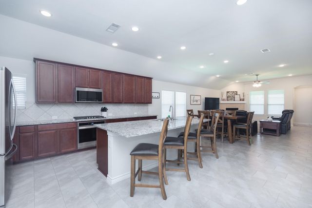 11603 Winthrop River Trail, Richmond, TX 77406