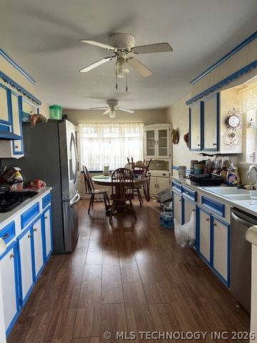 9007 E 29th Court, Tulsa, OK 74129