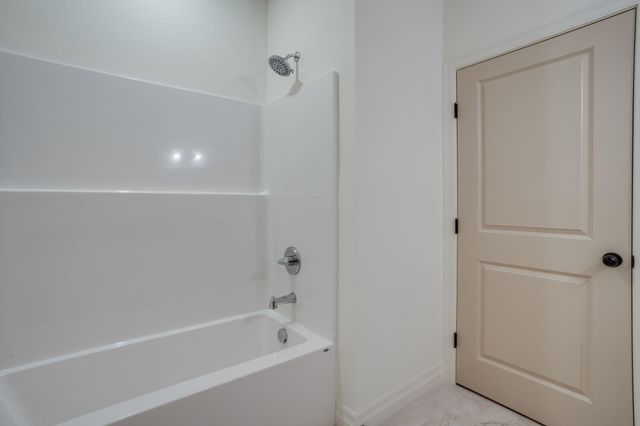 1634 N Forestview St, Wichita, KS 67235