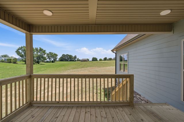 5560 Borthick Rd, Springfield, TN 37172