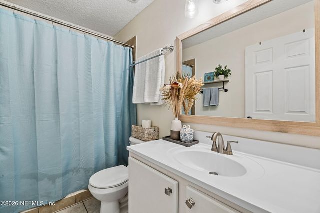 831 DIVISION Street, Fernandina Beach, FL 32034