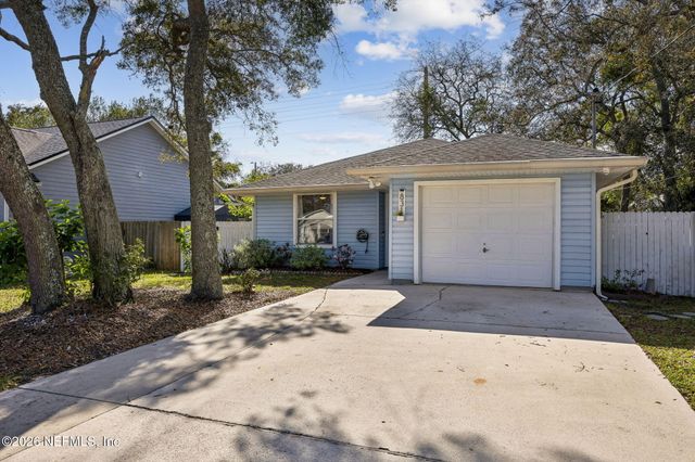 831 DIVISION Street, Fernandina Beach, FL 32034