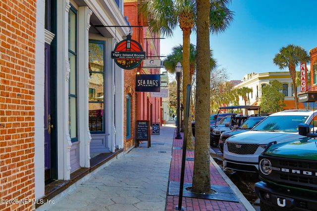 831 DIVISION Street, Fernandina Beach, FL 32034