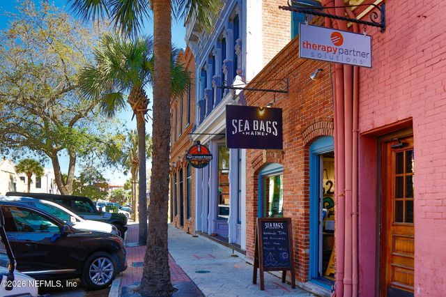 831 DIVISION Street, Fernandina Beach, FL 32034